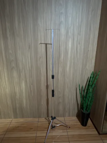 Pedestal de medicação