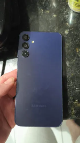 Samsung Galaxy A15 5G - Excelente estado