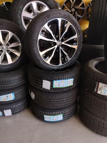 Rodas Corolla altos kit pneus zeros