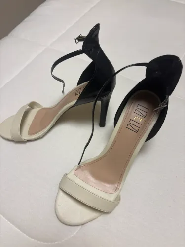 Sandália Salto Lizi & Lizi Nº 36 - Elegante e Conservada