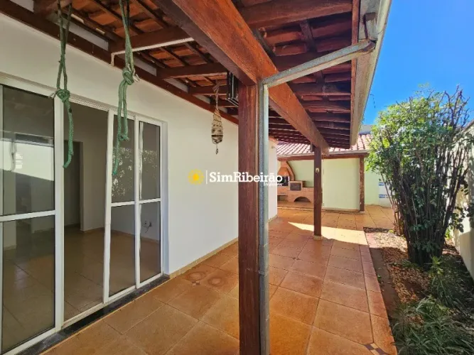 Casa a venda no Jequitibá. Bairro Jardim Manoel Pena.
