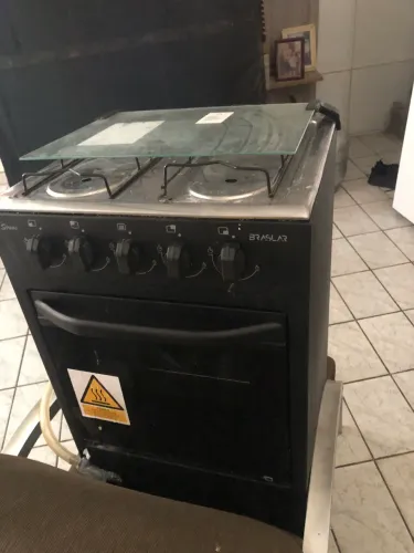 Vendo fogão semi novo