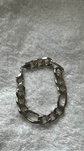 Pulseira prateada elos grossa