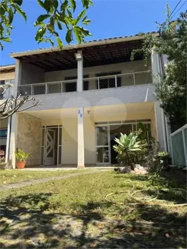 Condomínio com 3 quartos à venda em Itapuã - BA