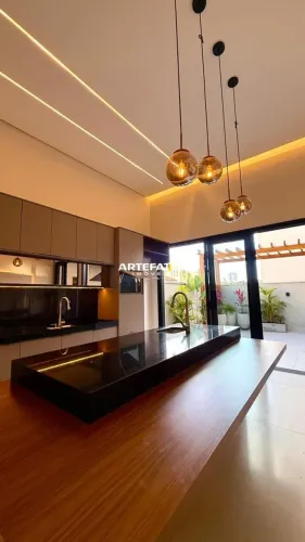 Casa à venda em Franca, Centro, com 3 quartos, 245m²