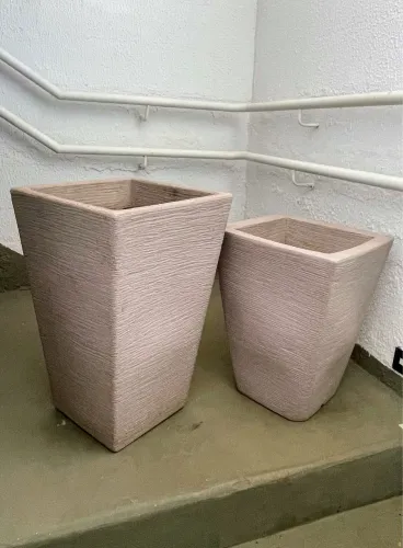 2 vasos polietileno 40L X 60A e 39L X 50A
