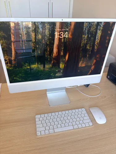 iMac 24 Retina 4.5K Apple M3 8GB - Novíssimo!