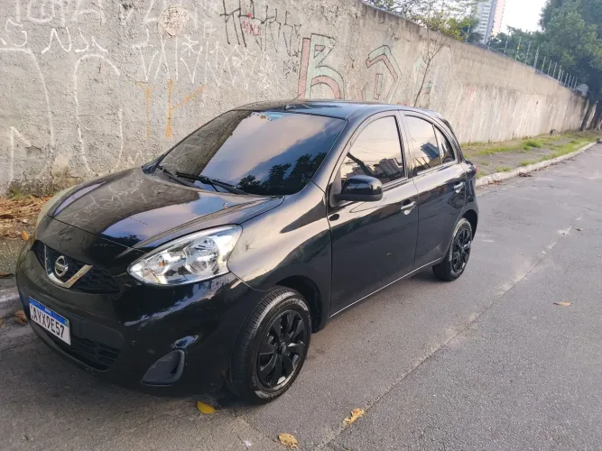 Nissan March S 1.0 12V Flex 5P 2015