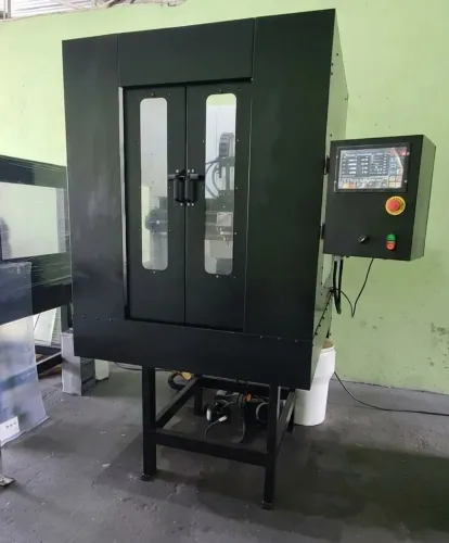 Centro de usinagem CNC PROFISSIONAL