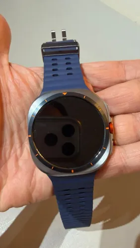 2. Samsung Galaxy Watch Ultra 2025 47mm LTE Titânio Azul