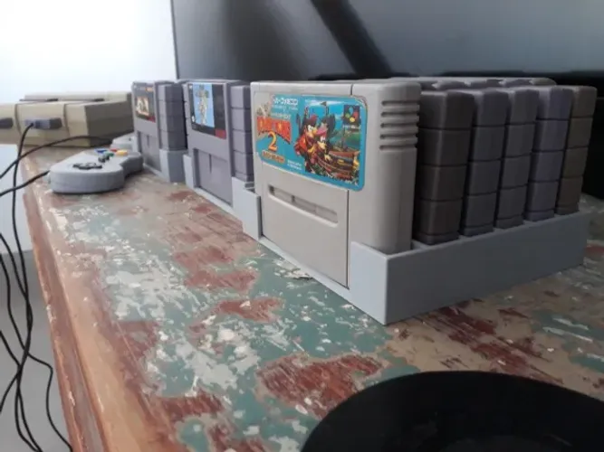 SUPORTE PARA JOGOS DE SUPER NITENDO/FAMICON