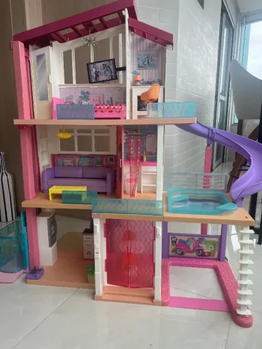 Casa da Barbie-Dream house