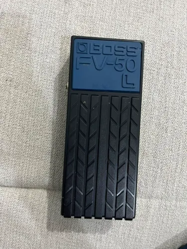 Pedal de volume boss fv-50l (baixa impedância )