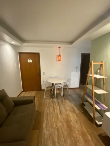 Aluga-se Apartamento com 1 quarto, com garagem, no Bairro Bela Vista, Porto Alegre/RS