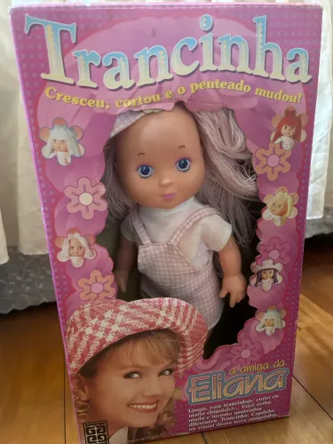 Trancinha a amiga da Eliana