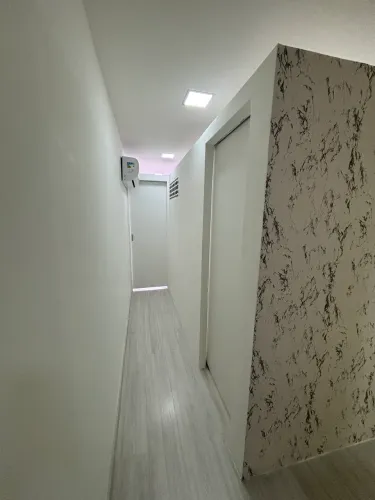 Alugo salas comerciais DHC OFFICES