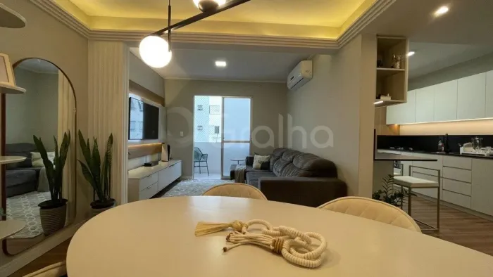 Apartamento para Venda em Florianópolis, Balneário, 3 dormitórios, 1 banheiro, 1 vaga