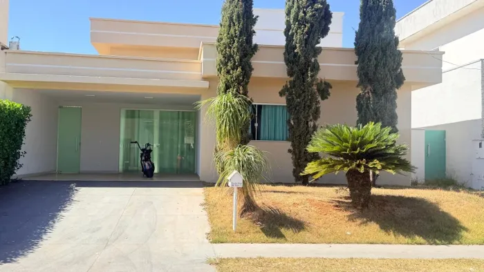 Casa 4/4 sendo 02 suítes plenas no Jardins Lisboa - 202m²