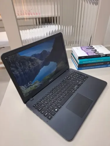 Notebook Samsung 8gb DDR4 SSD 120GB