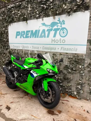 KAWASAKI NINJA ZX 636 TROCO POR CARRO/ MOTO DE MAIOR E MENOR VALOR DOU TROCO NA TROCA