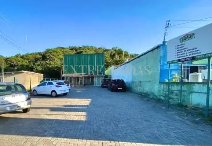 Galpão comercial para locação no bairro Rio Tavares, Florianópolis