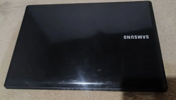 Notebook i5 + 6GB de Ram + SSD 1 Tera