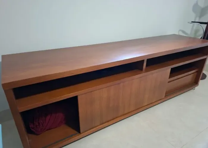 Rack de madeira maciça 2m x 0,6 altura x 0,5 largura