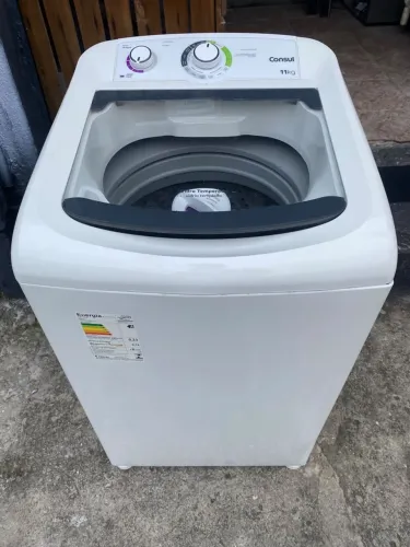 Máquina de lavar Cônsul 11kg moderna