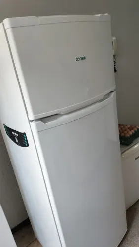 Vendo máquina de lavar e geladeira