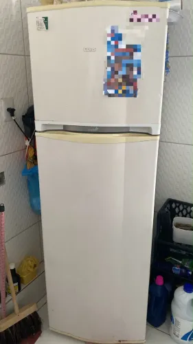 Vendo geladeira cônsul