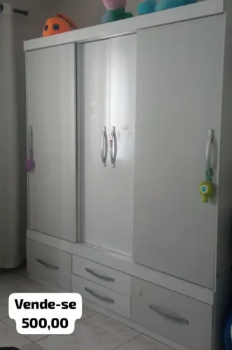 Guarda roupa de Solteiro