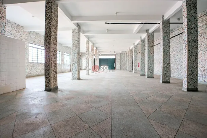 Salão comercial de esquina comercial, loja e sobreloja 700m² - Penha Oportunidade