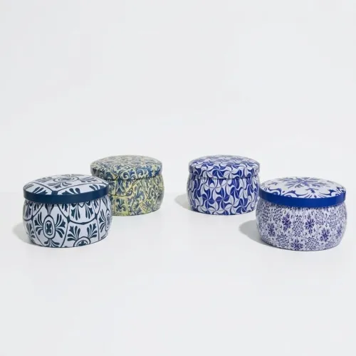 Vela Aromática artesanal em lata azulejos azuis- Novo