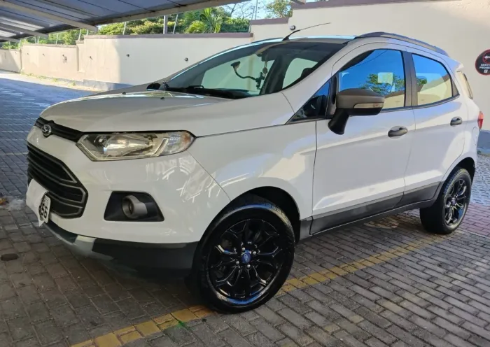 Ford Ecosport Freestyle 1.6 16V Flex 5P 2015