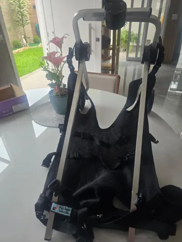Cadeira de 2 rodas para cachorro 