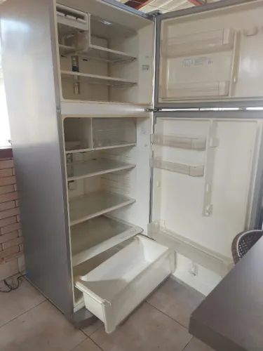 Geladeira Electrolux inox