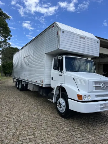 MBB 1620 Truck com baú Linshalm
