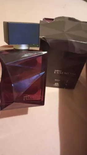 Perfume da natura masculino .