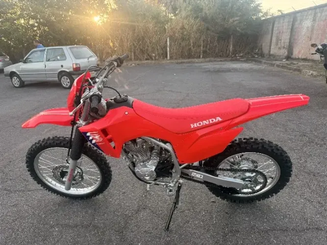 Moto Honda CRF 300 F - Zero Km ~ 2027 !