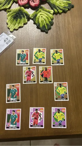 Vendo Figurinhas LEGENDS copa do mundo 2026