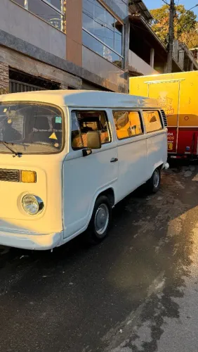 Volkswagen Kombi Standard/ Luxo/ Serie Prata 2002