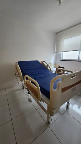 Cama Hospitalar Motorizada