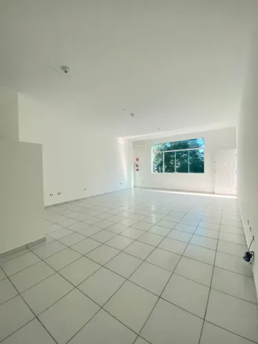 SALA COMERCIAL PARA LOCAÇÃO