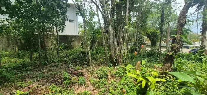 Terreno localizado no Bosque da Orla, Módulo 19