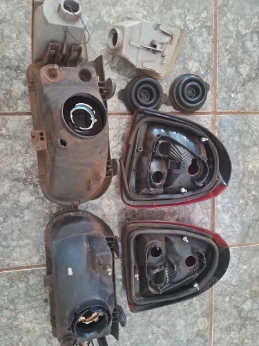 Kit farol e lanterna gol G2