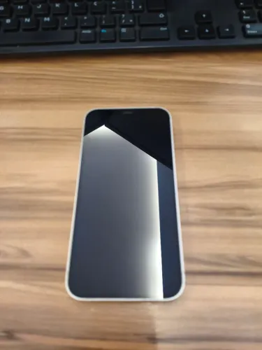 iPhone 12 - 64GB - Branco