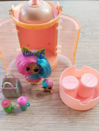 LOL Surprise Splatters + Bebê + Casinha spray (Completa)