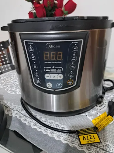 Panela de pressao elétrica, da marca midea, de 6 litros!