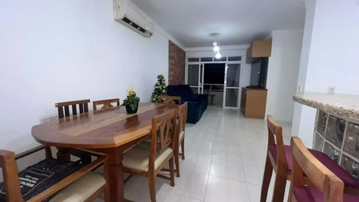 Apartamento com 3 dormitórios para alugar, 118 m² por R$ 6.951,09/ano - Jurerê - Florianóp