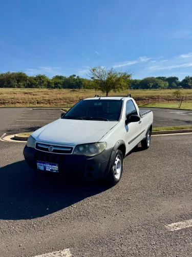 Fiat Strada 1.4 MPI Fire Flex 8V CS 2012